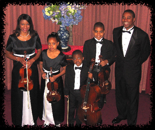 the_elliott_family_quartet_home_page002014.jpg