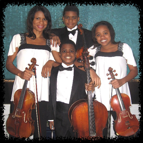 the_elliott_family_quartet_home_page008005.jpg