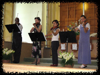 the_elliott_family_quartet_home_page023022.jpg